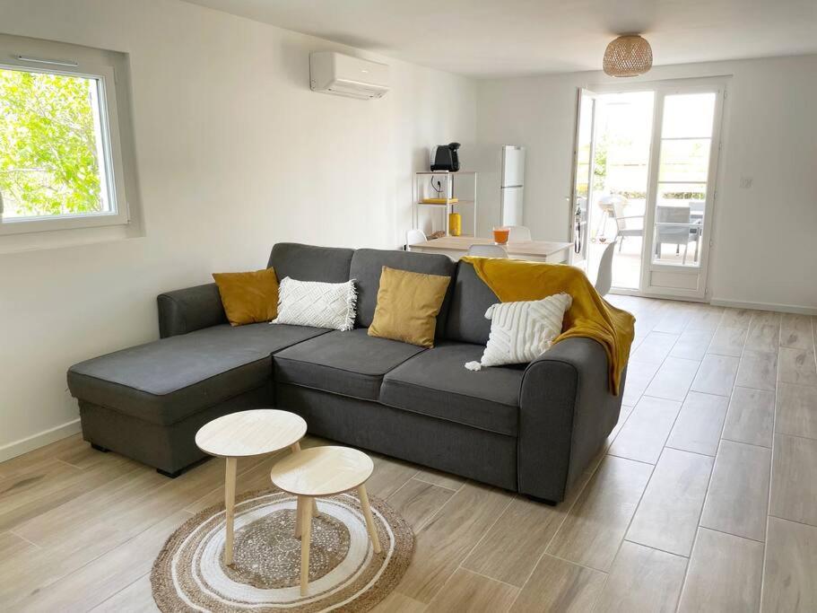 Charmant Appartement, T2 50M2, A Biguglia Esterno foto